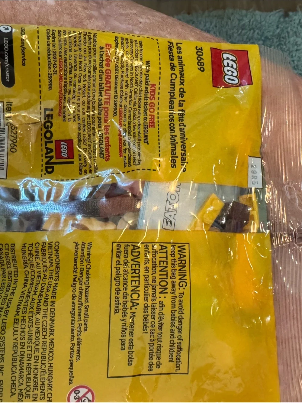 LEGO Creator Toucan Figure and others - Yellow, Black & White 4/35$